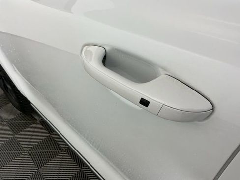 Used 2020 Kia Telluride LX FWD image 11