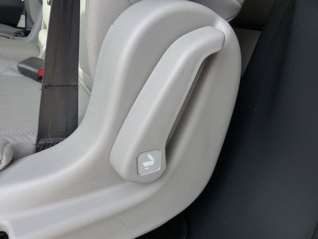 Used 2023 Honda Odyssey Elite image 44