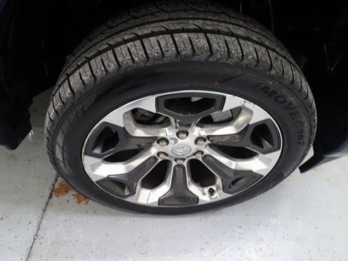 Used 2022 RAM 1500 Limited image 30