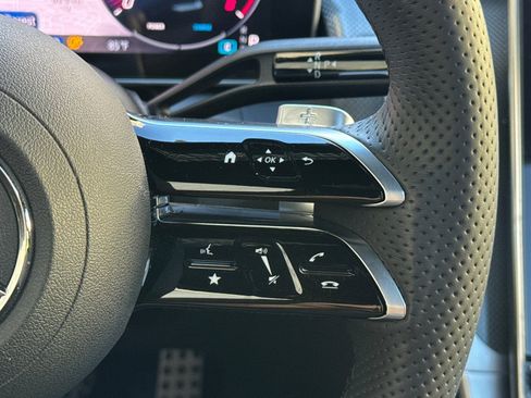 Certified 2024 Mercedes-Benz GLC 300 4MATIC image 29