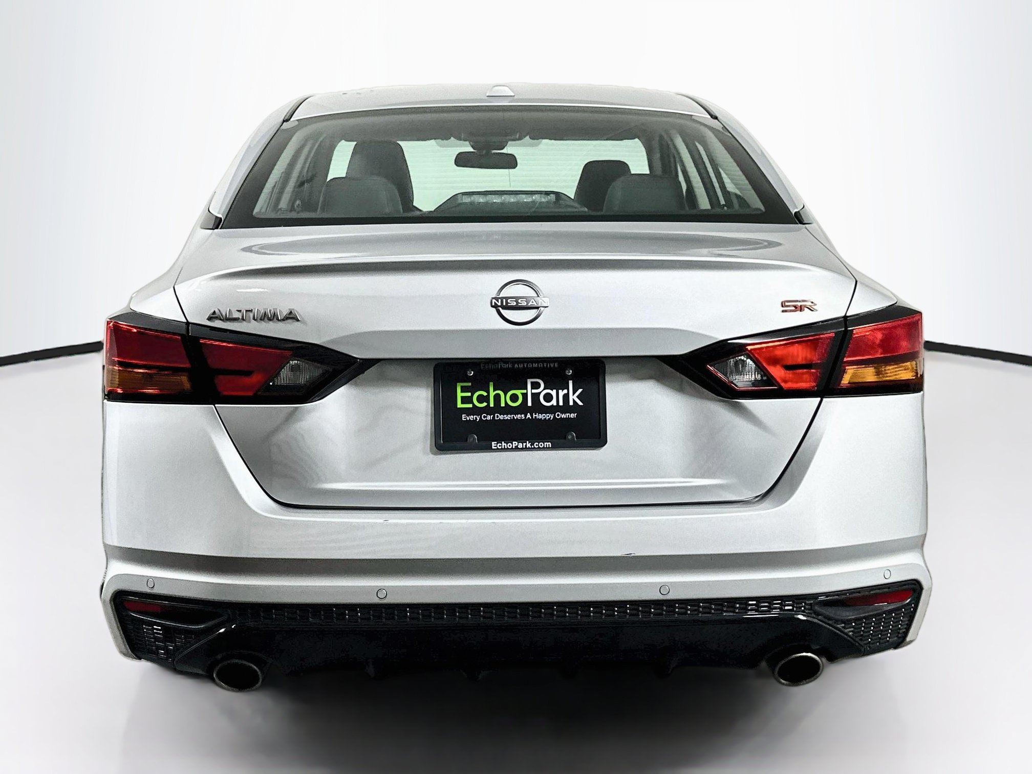 Used 2025 Nissan Altima 2.5 SR FWD image 7