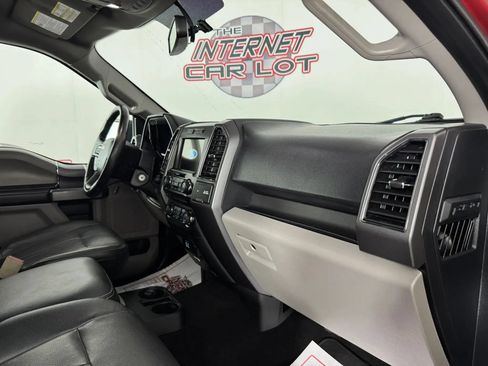 Used 2018 Ford F150 XLT w/ Equipment Group 302A Luxury AWD/4WD image 12