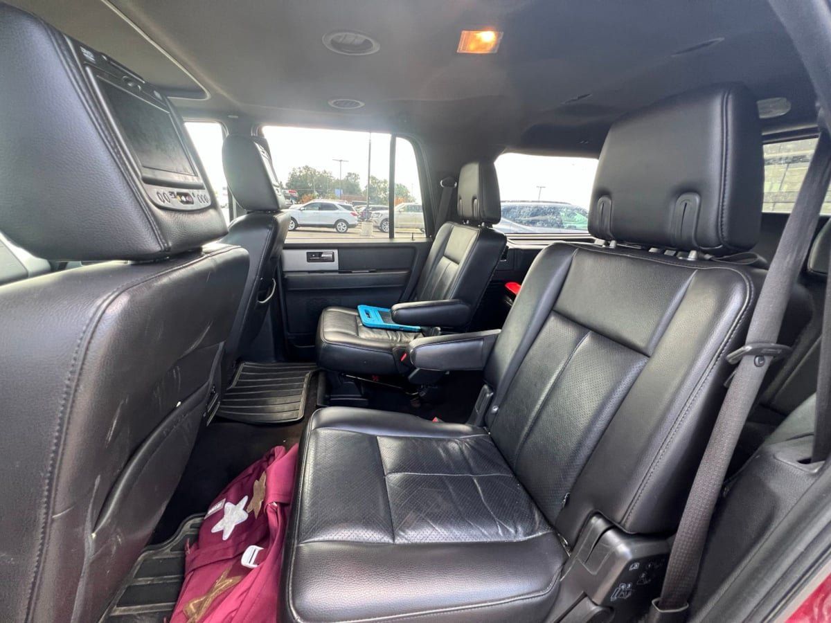 Used 2014 Ford Expedition Limited w/ Equipment Group 301A AWD/4WD image 7