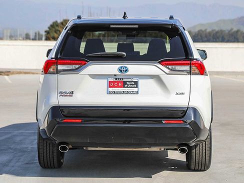 Used 2024 Toyota RAV4 XSE w/ Weather Package image 6