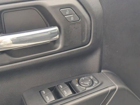 Used 2023 Chevrolet Silverado 1500 Custom RWD image 11