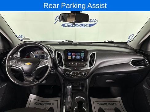 Used 2018 Chevrolet Equinox LT image 9