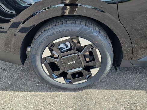 New 2026 Kia Carnival EX FWD image 39