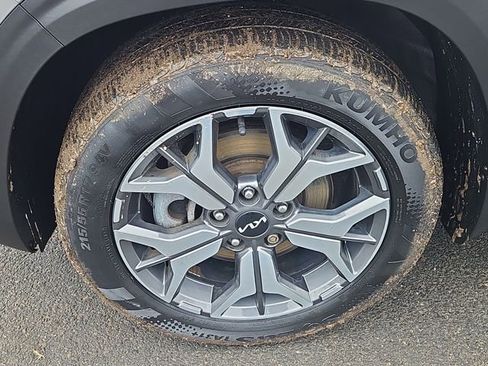 Used 2022 Kia Seltos EX image 7