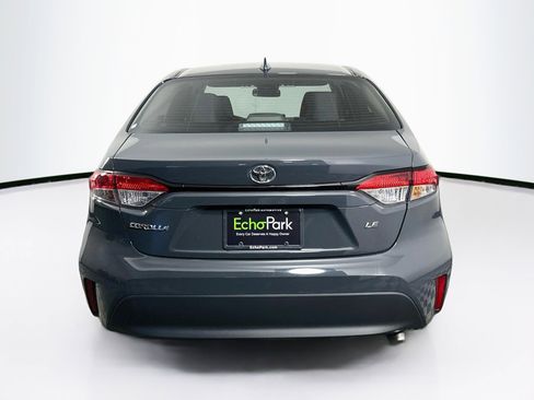Used 2025 Toyota Corolla LE FWD image 7