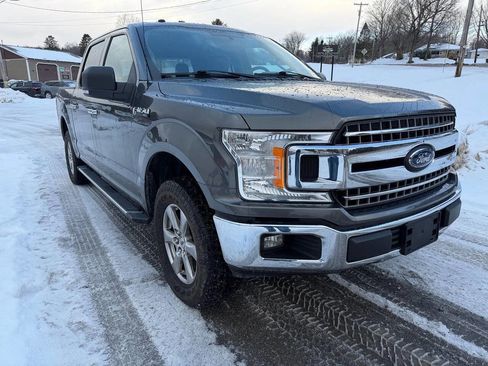 Used 2018 Ford F150 XLT w/ Equipment Group 302A Luxury image 7