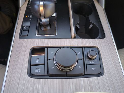 Certified 2024 MAZDA CX-90 Plug-In Hybrid w/ Preferred image 22