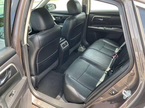 Used 2016 Nissan Altima 2.5 SL FWD image 27