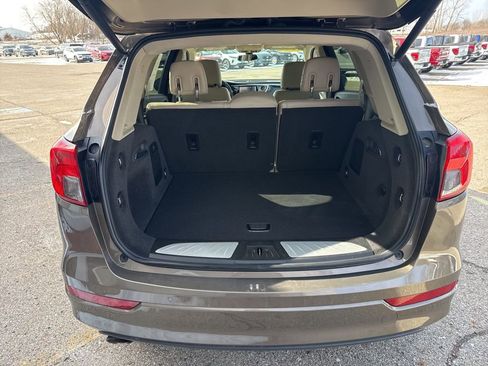 Used 2018 Buick Envision Essence image 22