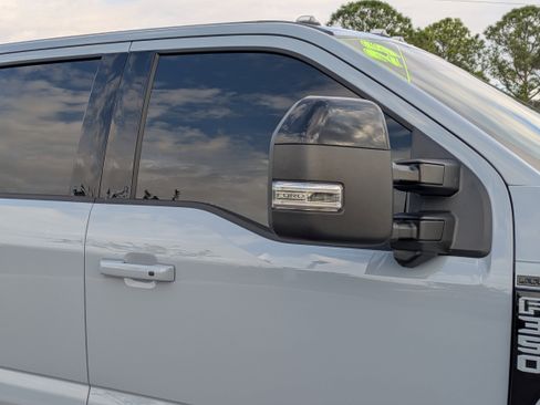 Used 2025 Ford F350 Lariat w/ Lariat Ultimate Package image 9