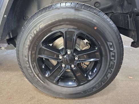 Used 2021 Jeep Wrangler Unlimited Sport AWD/4WD image 31