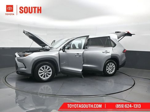 Used 2024 Toyota Grand Highlander AWD image 59