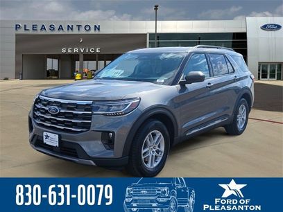 New 2025 Ford Explorer Active w/ Active Comfort Package