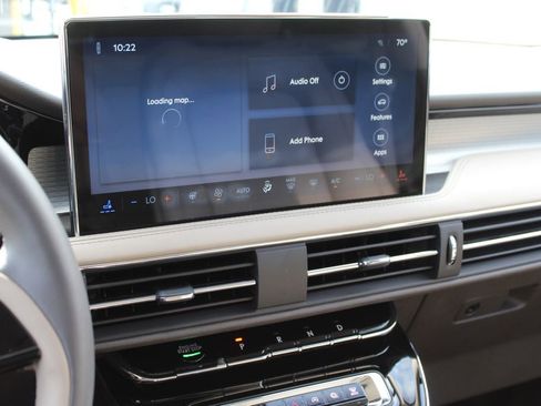 Used 2024 Lincoln Corsair AWD w/ Equipment Group 101A image 14