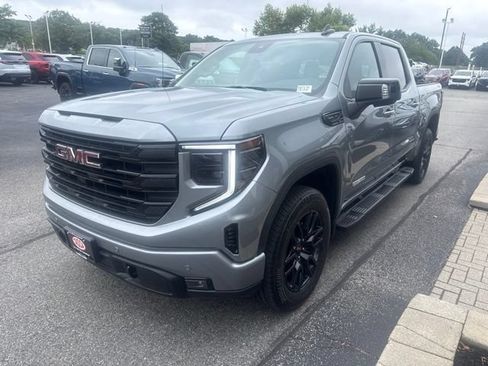 New 2026 GMC Sierra 1500 Elevation w/ Elevation Premium Package AWD/4WD image 3