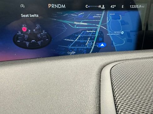 Used 2025 Lincoln Navigator L Reserve image 24