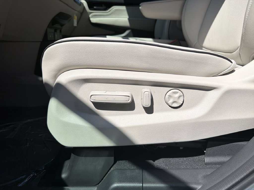 New 2027 Honda Odyssey Touring image 26