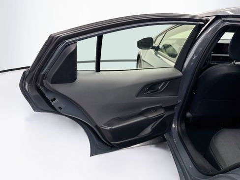 Used 2025 Toyota Prius LE FWD image 26