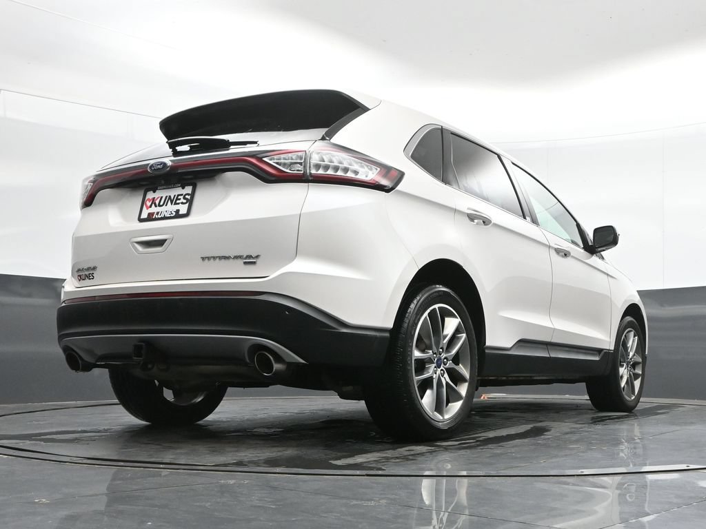 Used 2016 Ford Edge Titanium w/ Equipment Group 301A AWD/4WD image 39