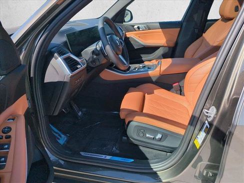 Used 2024 BMW X5 sDrive40i w/ M Sport Package RWD image 17