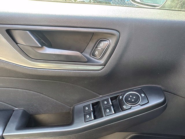 Certified 2023 Ford Escape Active AWD/4WD image 15