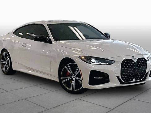 Used 2024 BMW 430i Coupe w/ M Sport Package RWD image 2