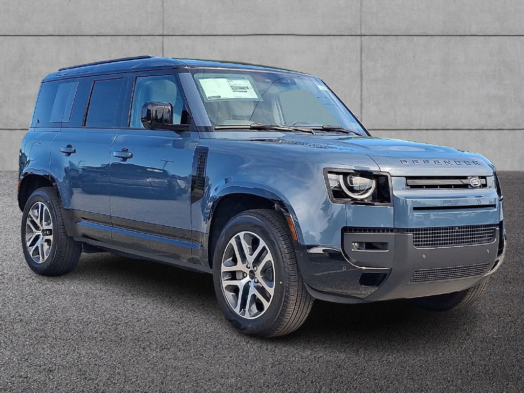New 2026 Land Rover Defender 110 X-Dynamic SE AWD/4WD image 2