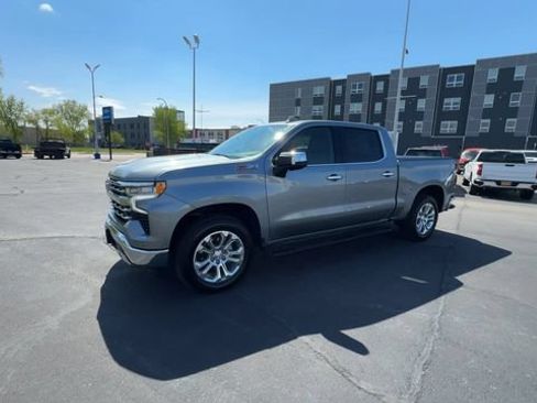 Used 2024 Chevrolet Silverado 1500 LTZ AWD/4WD image 4