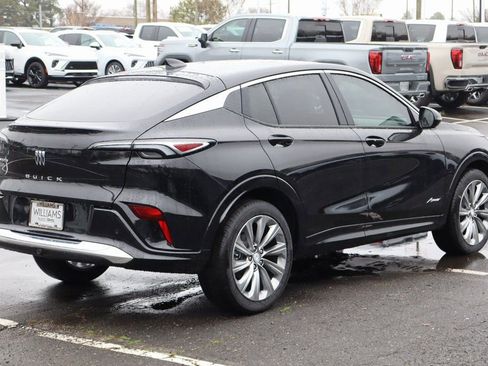 New 2026 Buick Envista Avenir FWD image 7