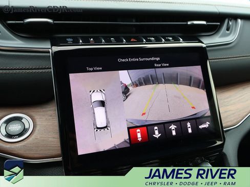 Used 2023 Jeep Grand Cherokee Summit w/ Luxury Tech Group V AWD/4WD image 36
