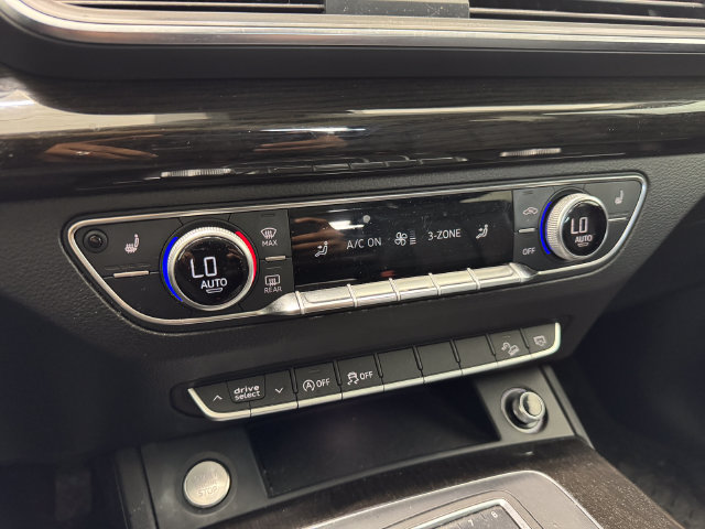 Used 2018 Audi Q5 2.0T Premium AWD/4WD image 38