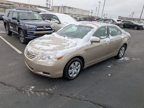 Used 2007 Toyota Camry LE image 6