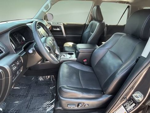 Used 2022 Toyota 4Runner Limited RWD image 18