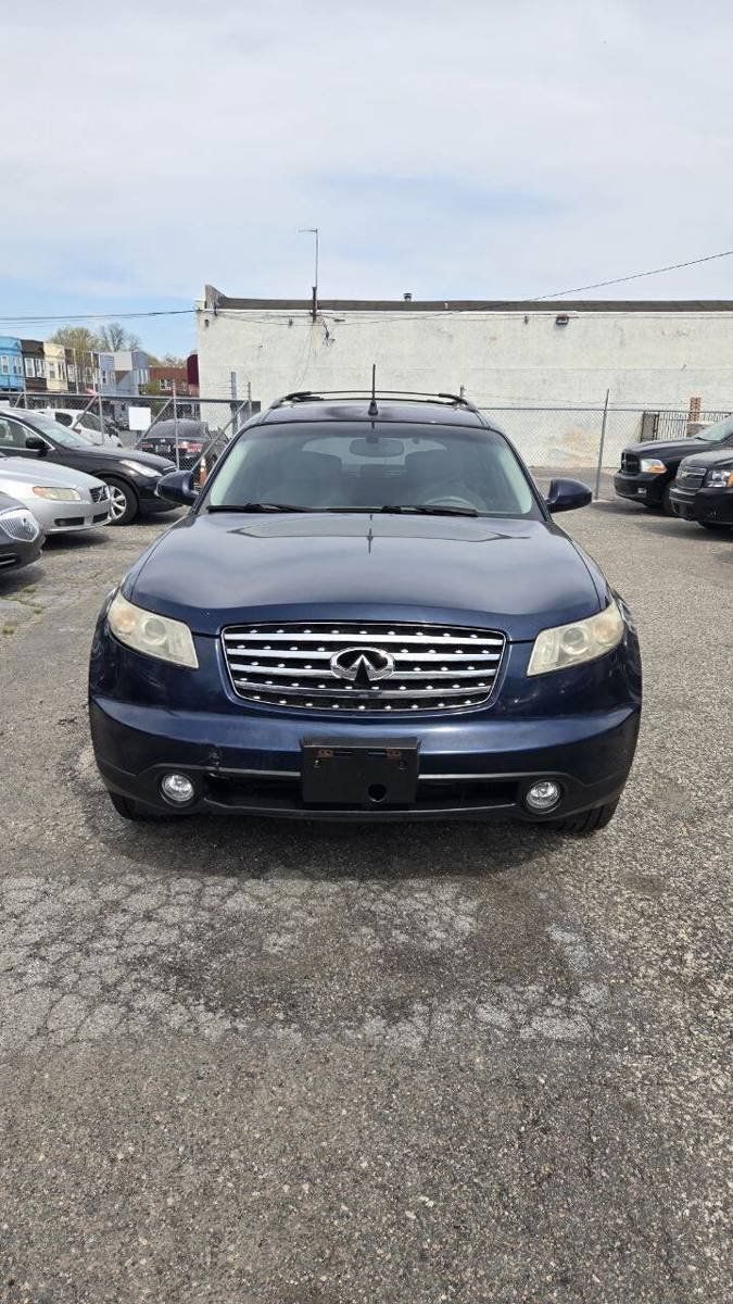 Used 2005 INFINITI FX35 AWD w/ (U01) Technology Pkg image 3