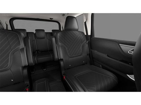 New 2026 INFINITI QX80 Luxe RWD image 17
