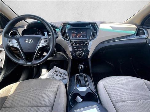 Used 2017 Hyundai Santa Fe Sport FWD image 16
