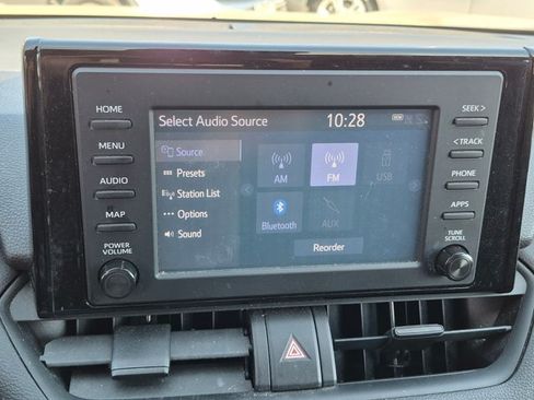 Used 2019 Toyota RAV4 XLE AWD/4WD image 13