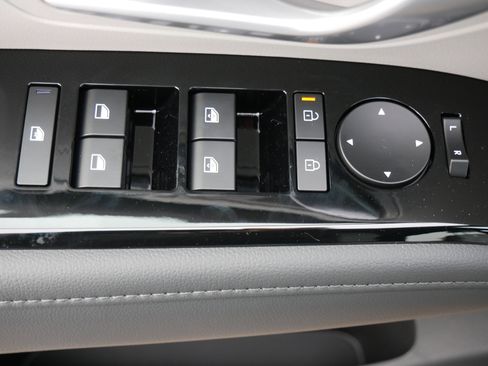 New 2026 Hyundai Tucson Limited image 12