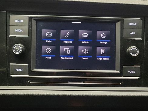 Used 2021 Volkswagen Jetta S image 25