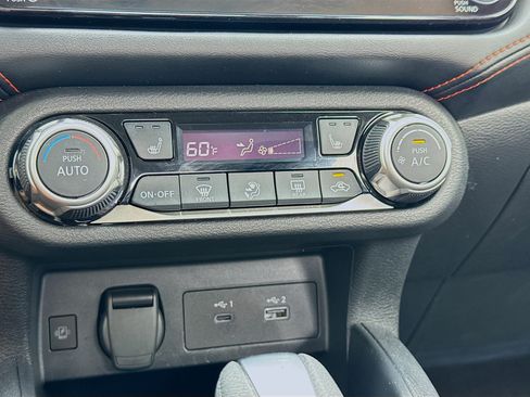 Used 2024 Nissan Versa SR w/ Electronics Package FWD image 12