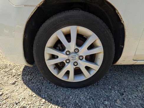 Used 2007 MAZDA MAZDA3 i Touring FWD image 11