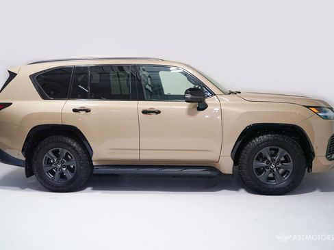 Used 2026 Lexus LX 700h Overtrail AWD/4WD image 3