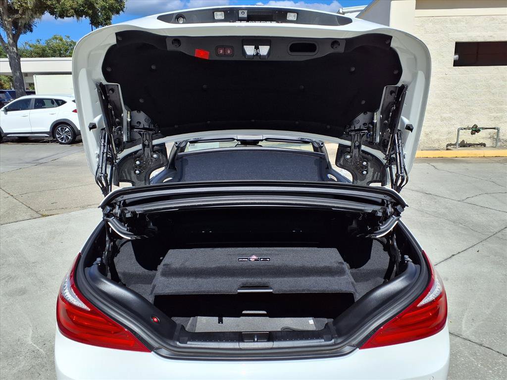 Used 2016 Mercedes-Benz SL 550 image 11