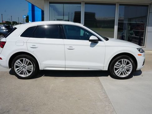 Used 2019 Audi Q5 Prestige w/ Prestige Package AWD/4WD image 34