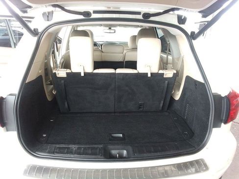 Used 2019 Nissan Pathfinder SL w/ SL Premium Package FWD image 22