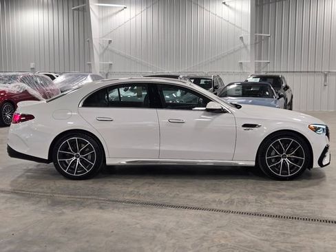 New 2026 Mercedes-Benz E 53 AMG e 4MATIC Sedan image 48